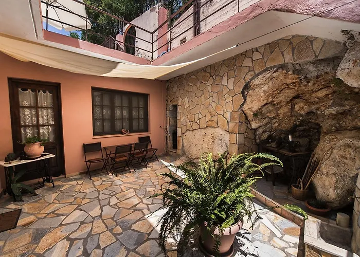 Apartment Manthiata Exanthia