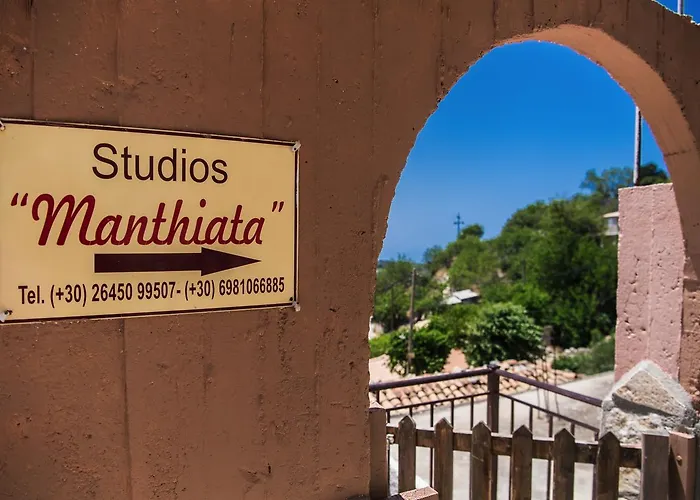 Manthiata Apartment Exanthia