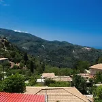 Manthiata Apartamento Exanthia