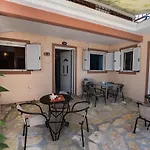 Manthiata Apartment *